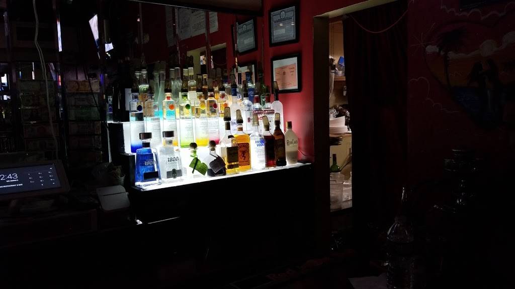 Oasis | restaurant | 684 E 241st St, Bronx, NY 10470, USA | 7187086800 OR +1 718-708-6800