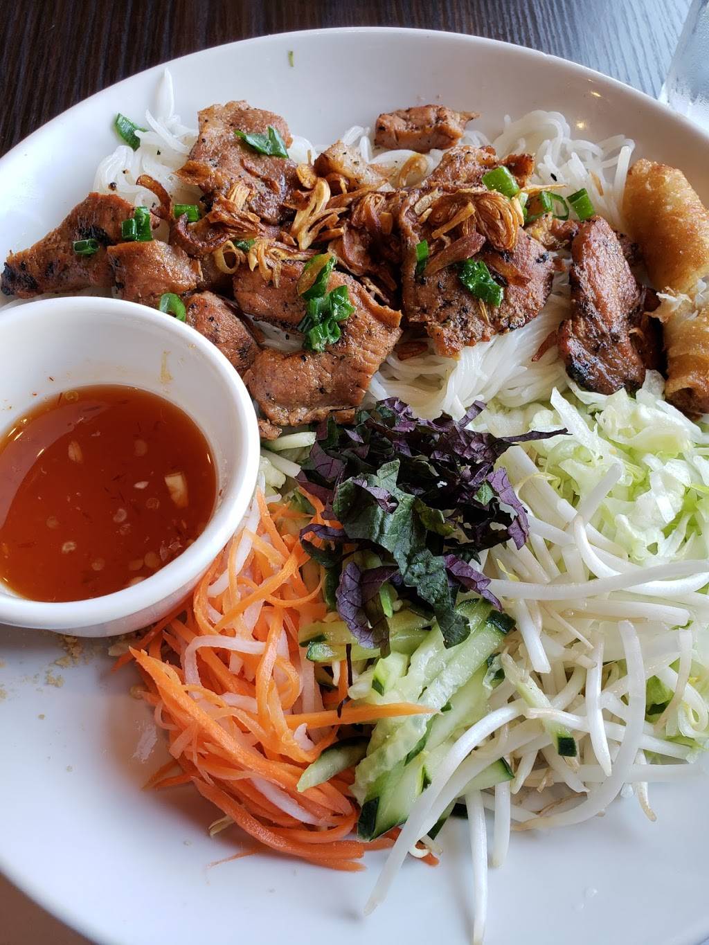 Bamboo Bistro | restaurant | 2600 East Coast Hwy #160, Corona Del Mar, CA 92625, USA | 9497201289 OR +1 949-720-1289