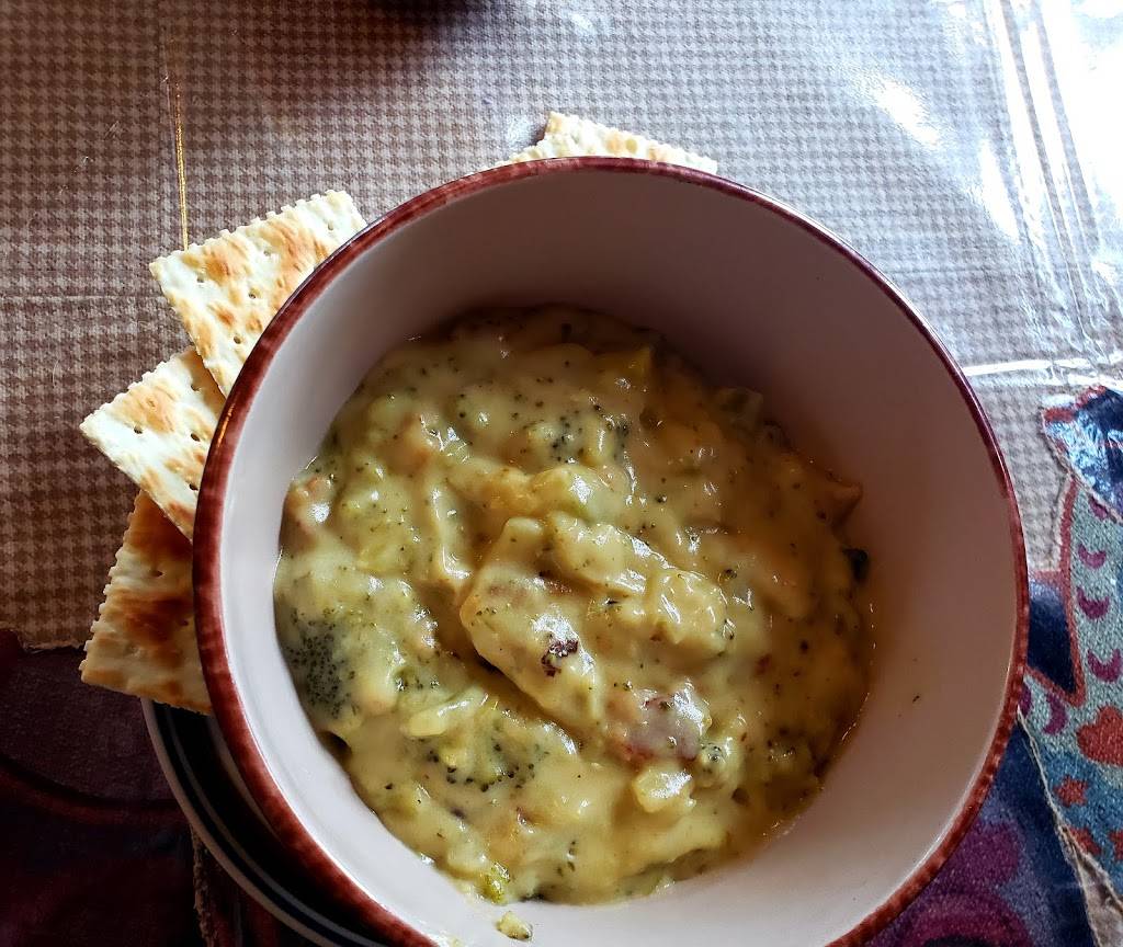 Hoagie House Cafe | restaurant | 12744 Main St, Fort Loudon, PA 17224, USA | 7175950957 OR +1 717-595-0957