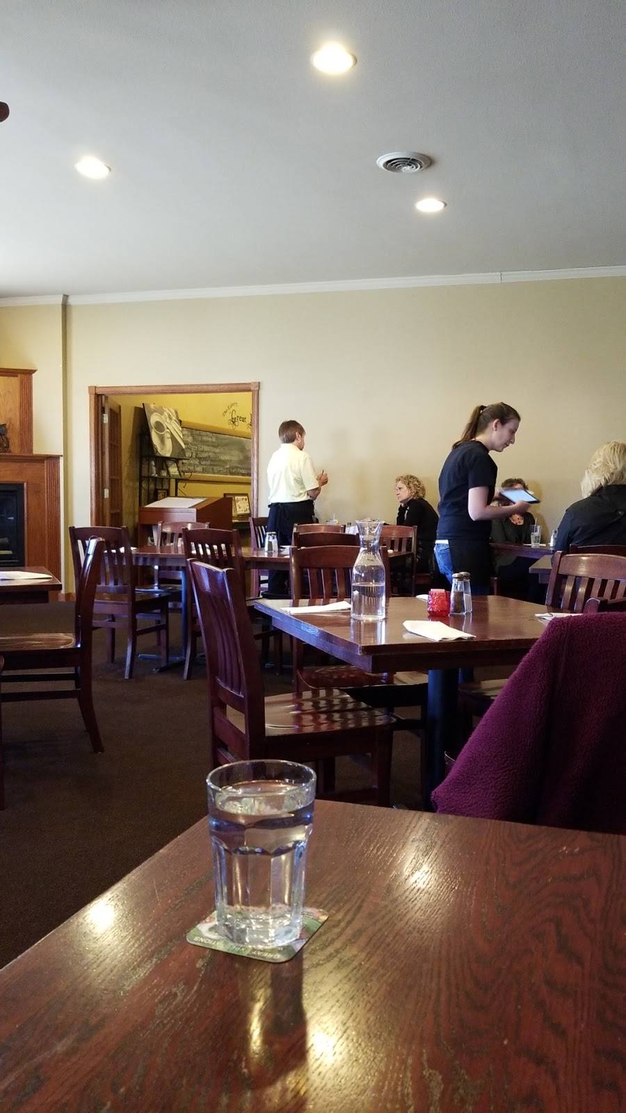 Great Expectations | restaurant | 3551 Plover Rd, Wisconsin Rapids, WI 54494, USA | 7154233190 OR +1 715-423-3190