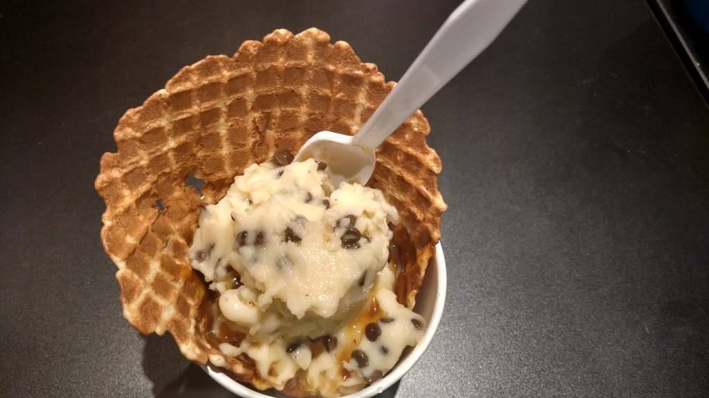 Sub Zero Nitrogen Ice Cream | restaurant | 1002 Logan Blvd #116, Altoona, PA 16602, USA | 8142012524 OR +1 814-201-2524