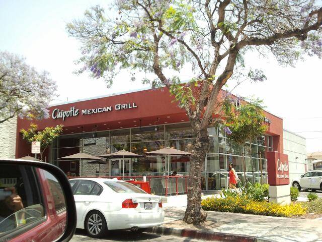 Chipotle Mexican Grill | restaurant | 132 N Glendale Ave, Glendale, CA 91206, USA | 8182445091 OR +1 818-244-5091