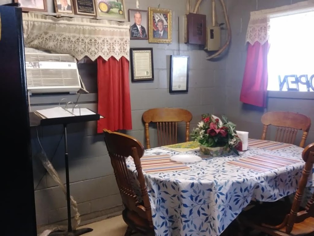 Jones Bar-B-Q Diner | restaurant | 219 W Louisiana St, Marianna, AR 72360, USA | 8702953807 OR +1 870-295-3807