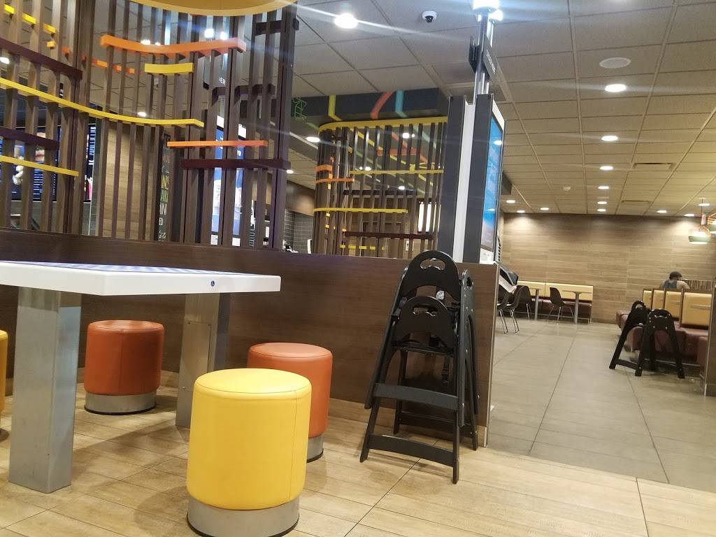 McDonalds | cafe | 1325 Ridgeway Rd, Memphis, TN 38119, USA | 9017679225 OR +1 901-767-9225