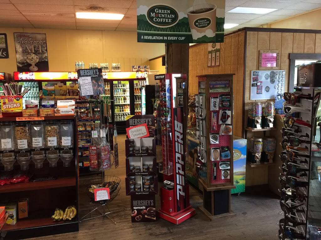 Falls Market Restaurant & Inn | restaurant | 69 Main St, Ohiopyle, PA 15470, USA | 7243294973 OR +1 724-329-4973