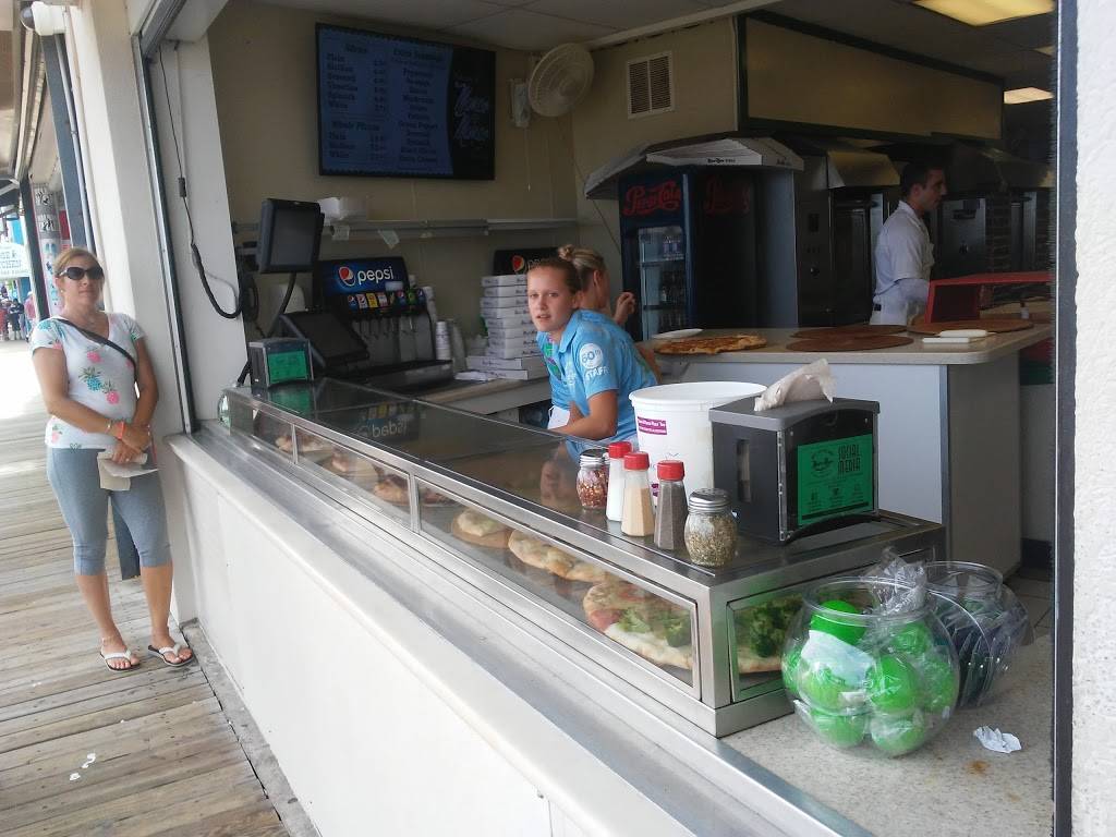 Manco & Manco | restaurant | 768 Boardwalk, Ocean City, NJ 08226, USA | 6093992548 OR +1 609-399-2548