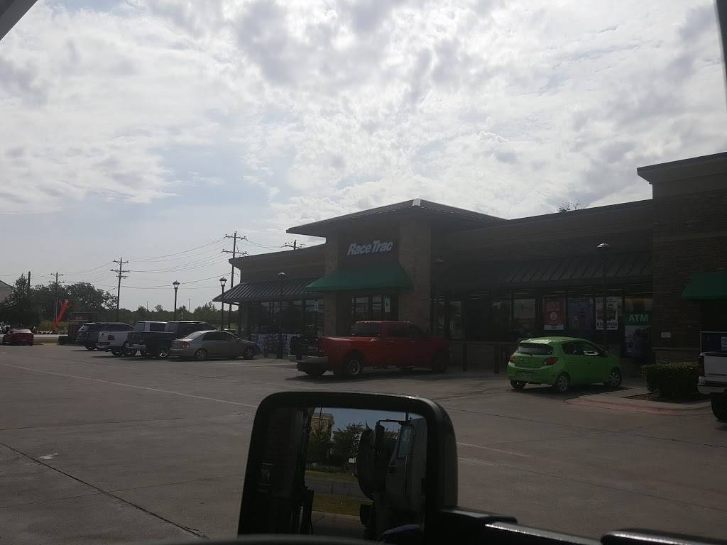 RaceTrac | bakery | 3711 E U.S. Hwy 377, Granbury, TX 76049, USA | 8175731049 OR +1 817-573-1049