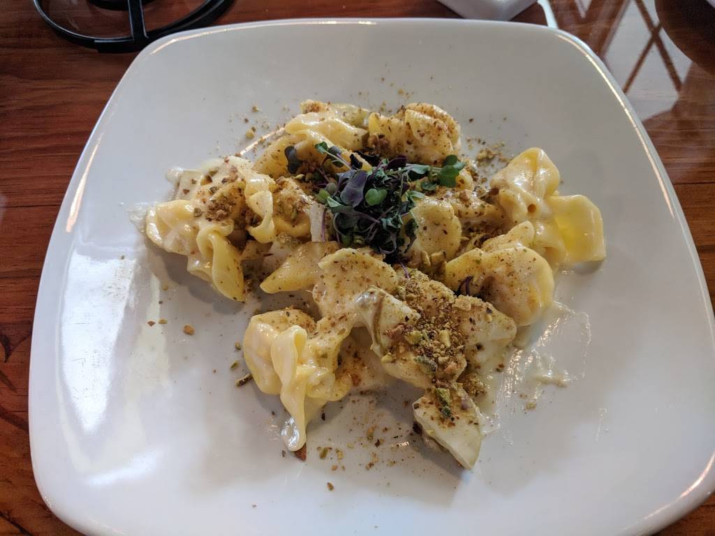 Rodellos Italian Restaurant | restaurant | 26736 US-27, Leesburg, FL 34748, USA | 3523198093 OR +1 352-319-8093