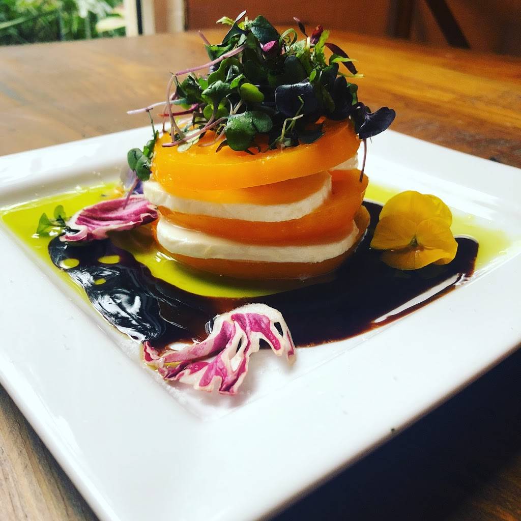 Tre Bambine | restaurant | 407 E Central Blvd, Orlando, FL 32801, USA | 4077537333 OR +1 407-753-7333