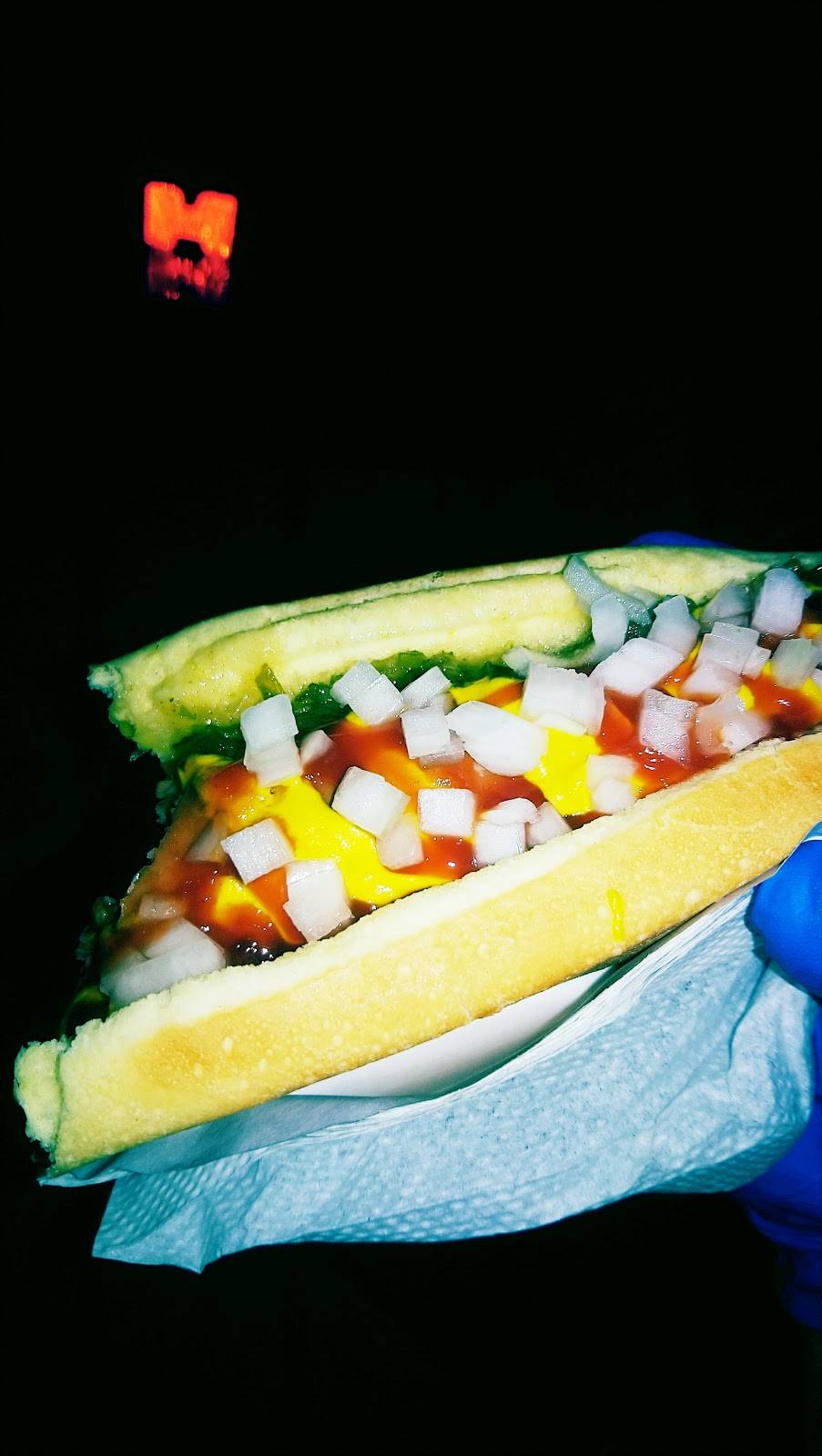 The Dogg Pound | meal takeaway | Commerce St below, bridge, Texas St, Shreveport, LA 71101, USA | 3186585720 OR +1 318-658-5720