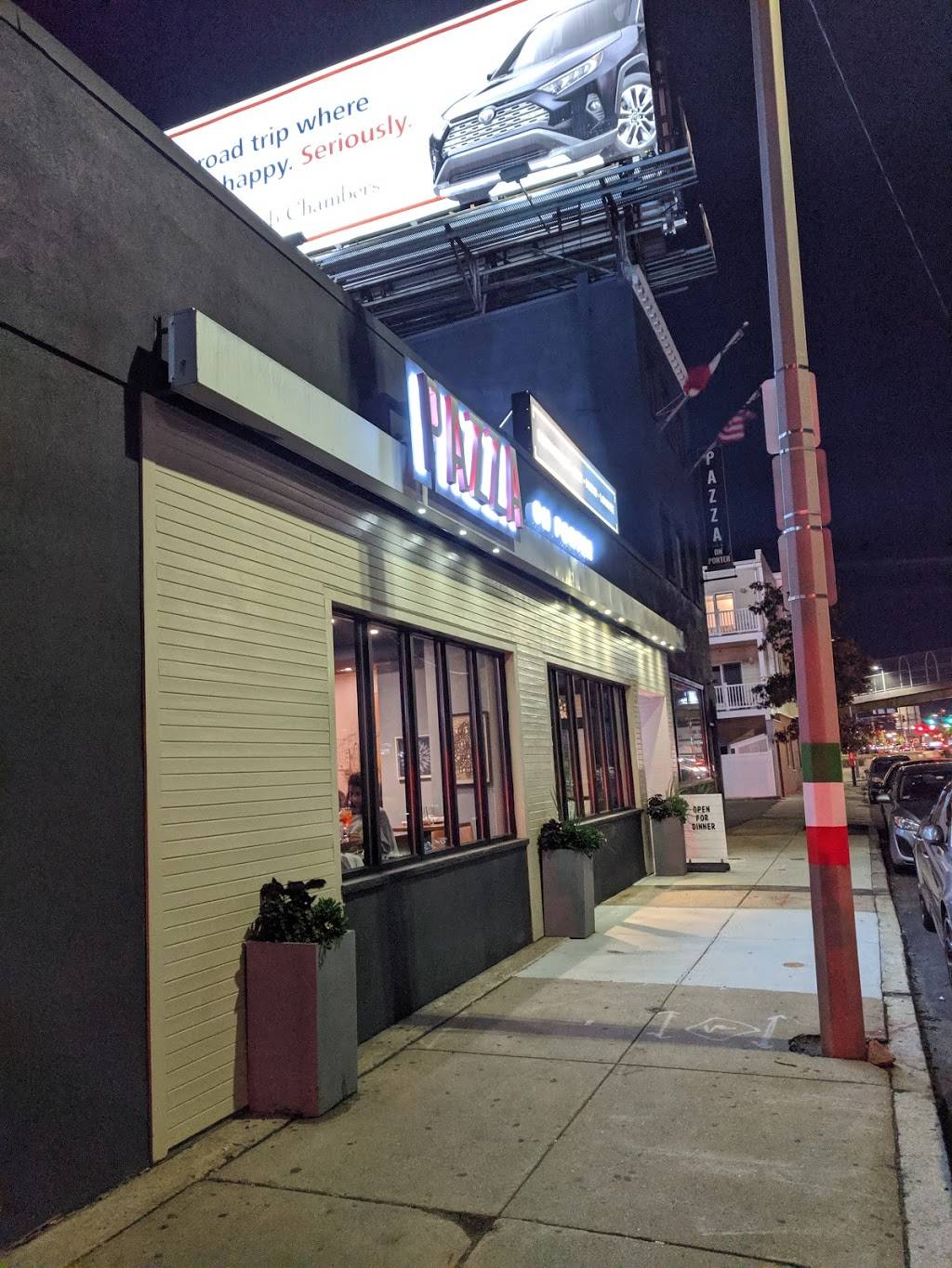 Pazza on Porter | restaurant | 107 Porter St, Boston, MA 02128, USA | 6174185702 OR +1 617-418-5702