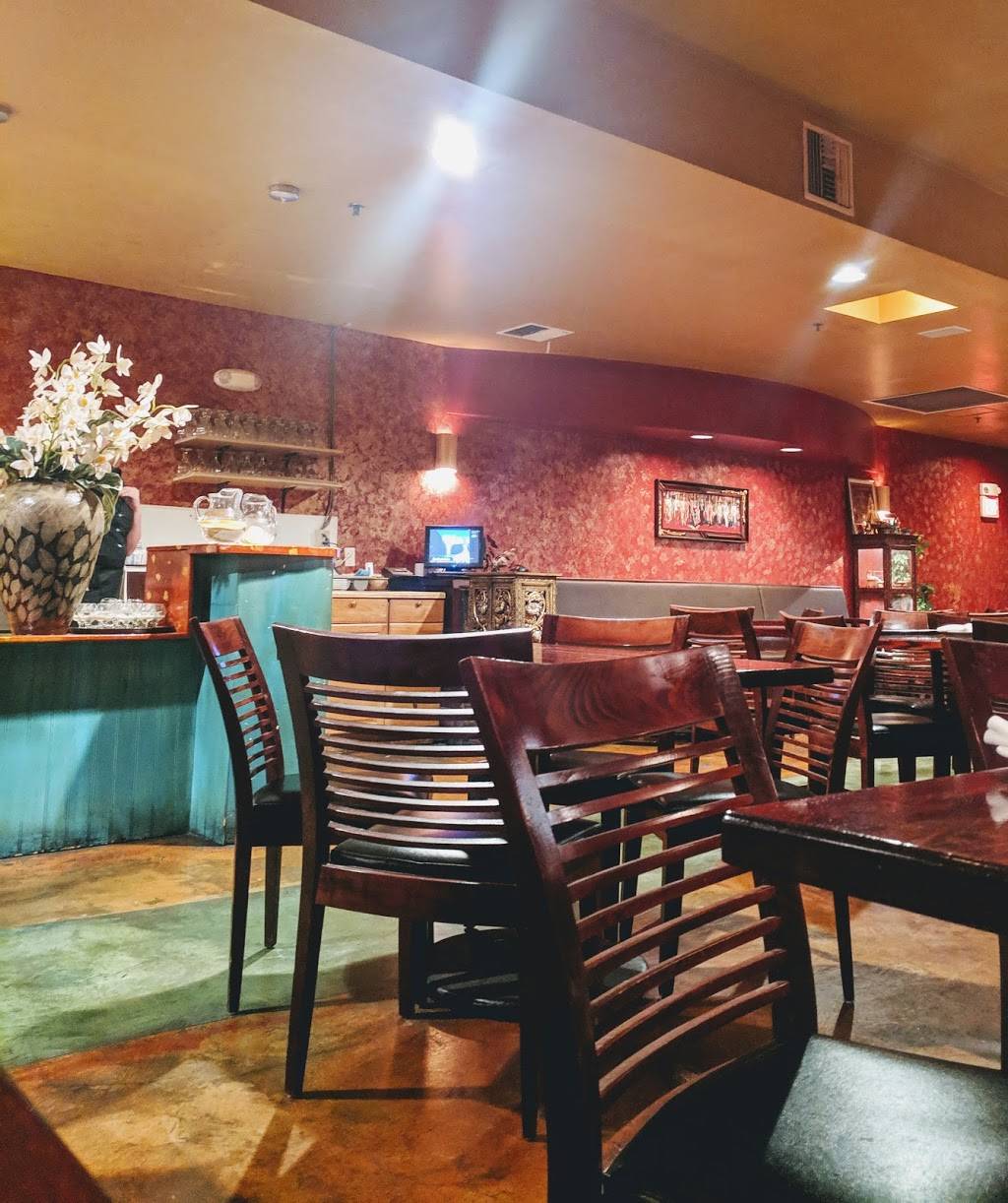 Basil Thai Restaurant | restaurant | 828 11th St, Paso Robles, CA 93446, USA | 8052389945 OR +1 805-238-9945