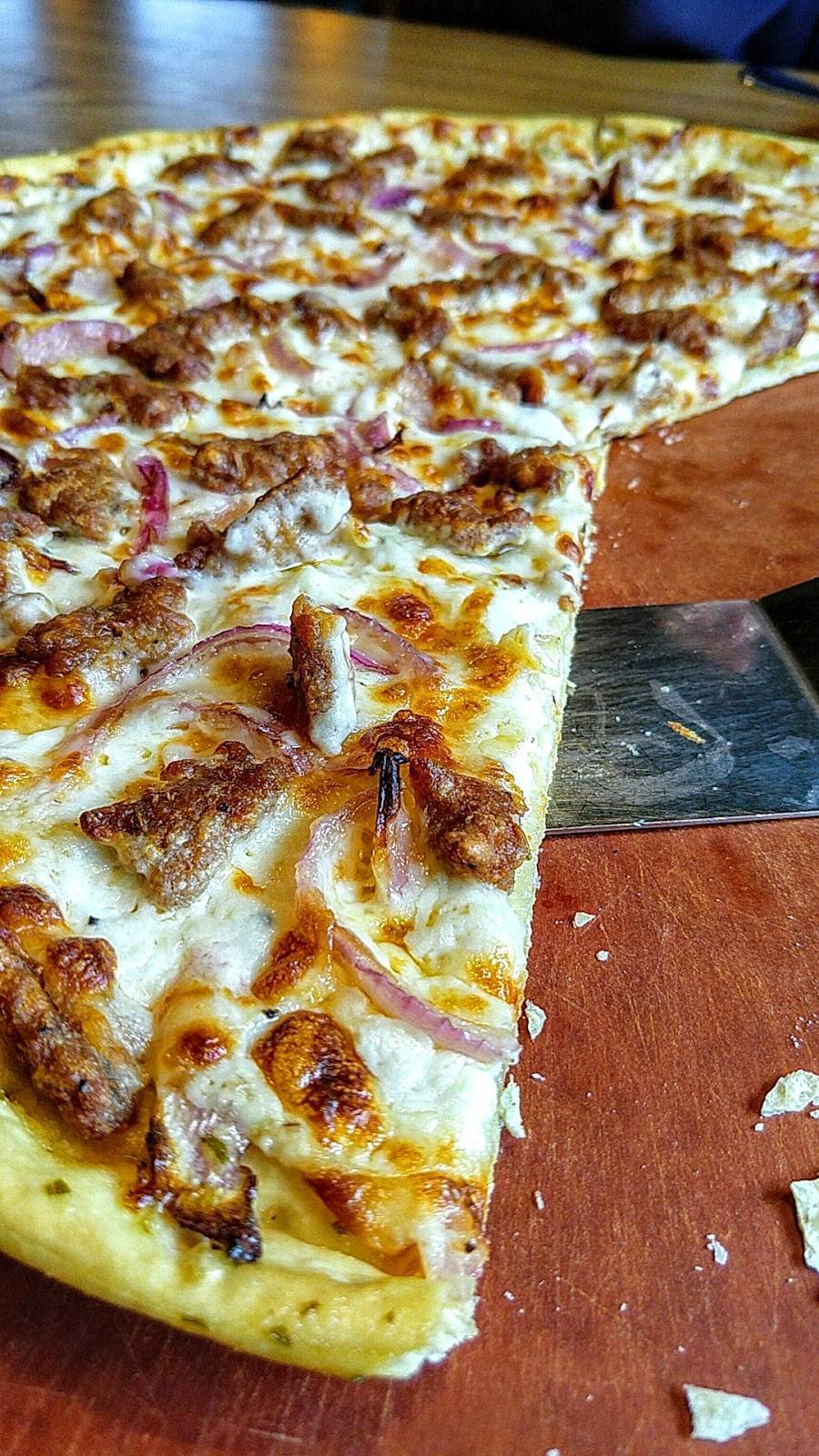 Pizza Hut | meal takeaway | 623 WI-82, Mauston, WI 53948, USA | 6088471717 OR +1 608-847-1717