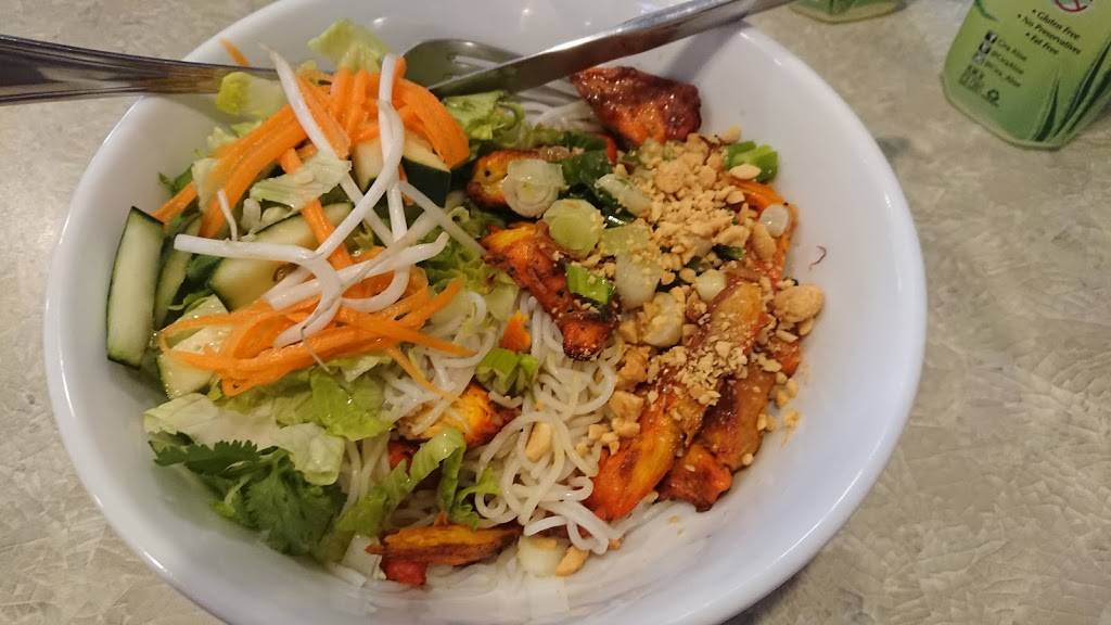 Rice Paddies Grill | restaurant | 4706 Bethesda Ave # A, Bethesda, MD 20814, USA | 3017181862 OR +1 301-718-1862