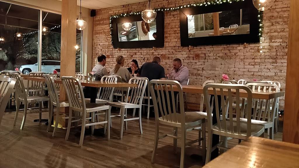 The Corner Grille | restaurant | 3823 Main St, Atlanta, GA 30337, USA | 4047671135 OR +1 404-767-1135