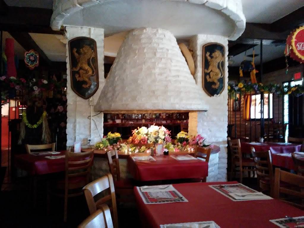 Hernandez Hideaway Restaurant | restaurant | 19320 Lake Dr, Escondido, CA 92029, USA | 7607461444 OR +1 760-746-1444