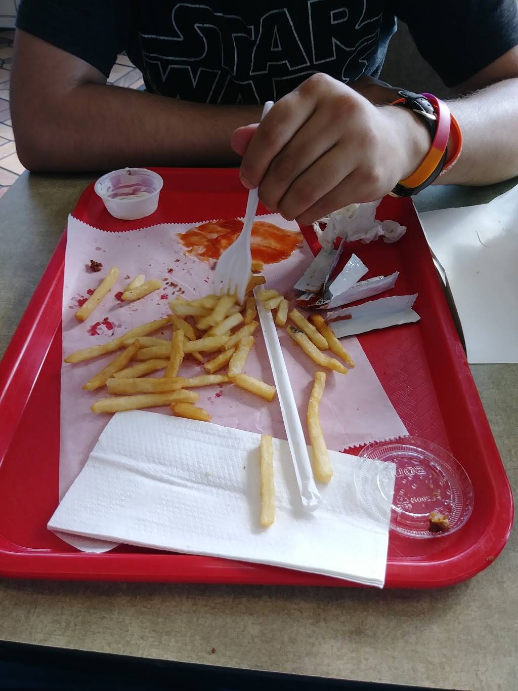 Kennedys Chicken & Biscuits | restaurant | 4652 3rd Ave, Bronx, NY 10458, USA | 7186849969 OR +1 718-684-9969