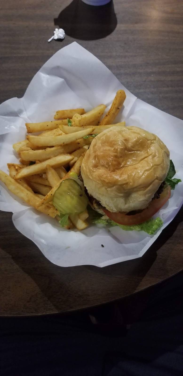 Jack in the Box | restaurant | 2120 S Interstate 35, Round Rock, TX 78681, USA | 5123882409 OR +1 512-388-2409