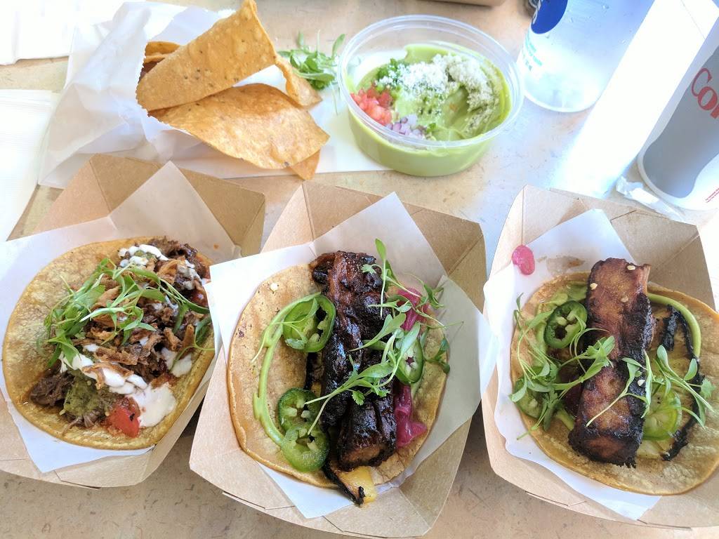 Centro Collective | restaurant | 24531 Trabuco Road E/F, Lake Forest, CA 92630, USA | 9493055224 OR +1 949-305-5224