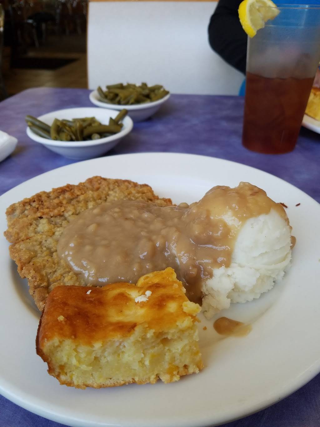 Creeds Cafe | restaurant | 605 Princess Anne Rd, Virginia Beach, VA 23457, USA | 7573018874 OR +1 757-301-8874