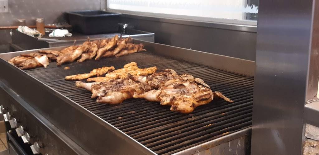 Charo Chicken | restaurant | 4846 Paramount Blvd, Lakewood, CA 90712, USA | 5622169000 OR +1 562-216-9000