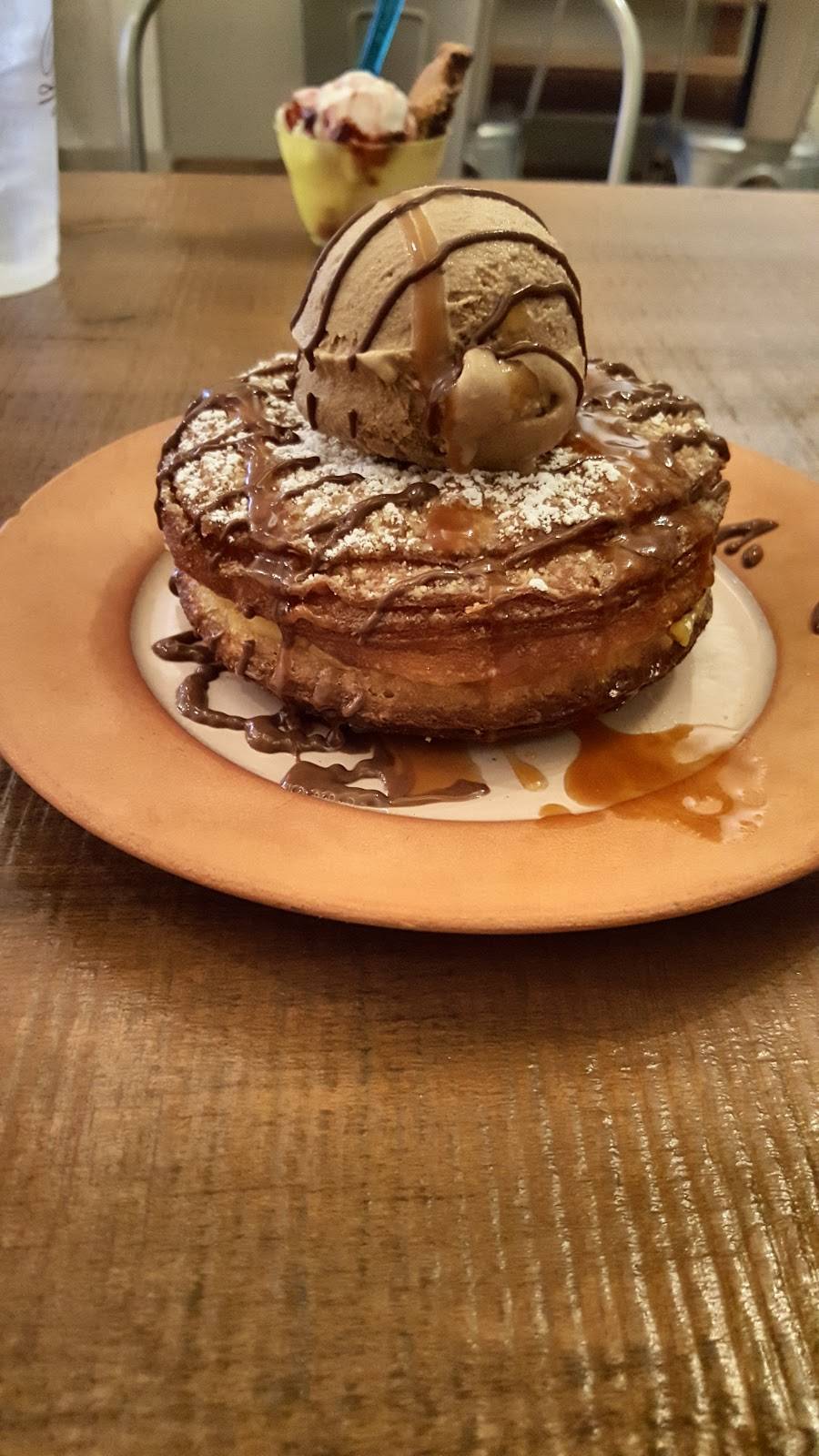 Pandor Artisan Bakery and Café | cafe | 106 N Glassell St, Orange, CA 92866, USA | 7149124007 OR +1 714-912-4007