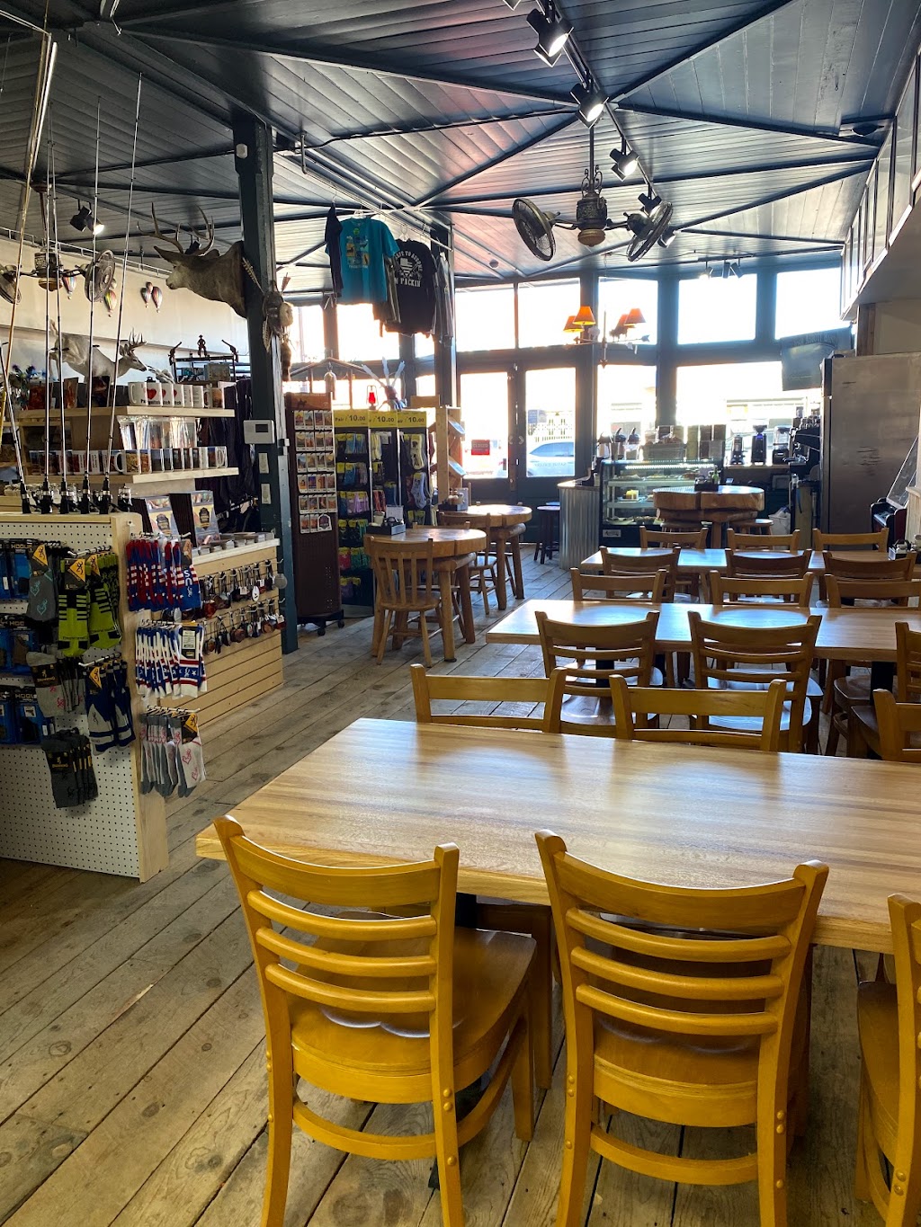 Panguitch Mercantile & Meme’s Country Kitchen | restaurant | 57 N Main St, Panguitch, UT 84759, USA | 4356768820 OR +1 435-676-8820