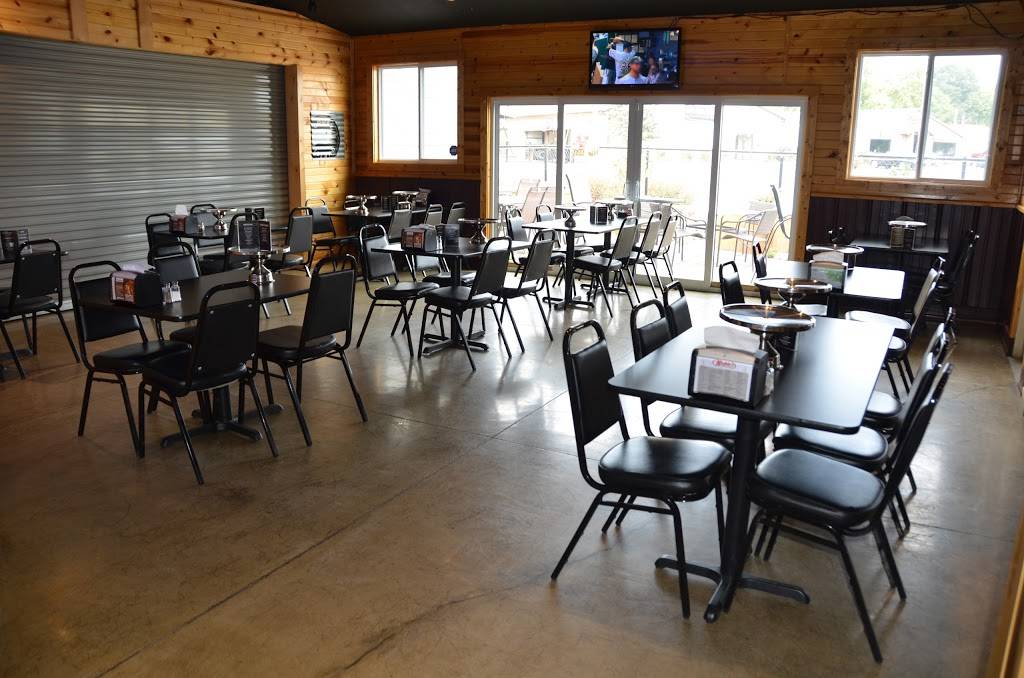 Mickies Pizzeria | restaurant | 1051 E Washington St, East Peoria, IL 61611, USA | 3099660448 OR +1 309-966-0448