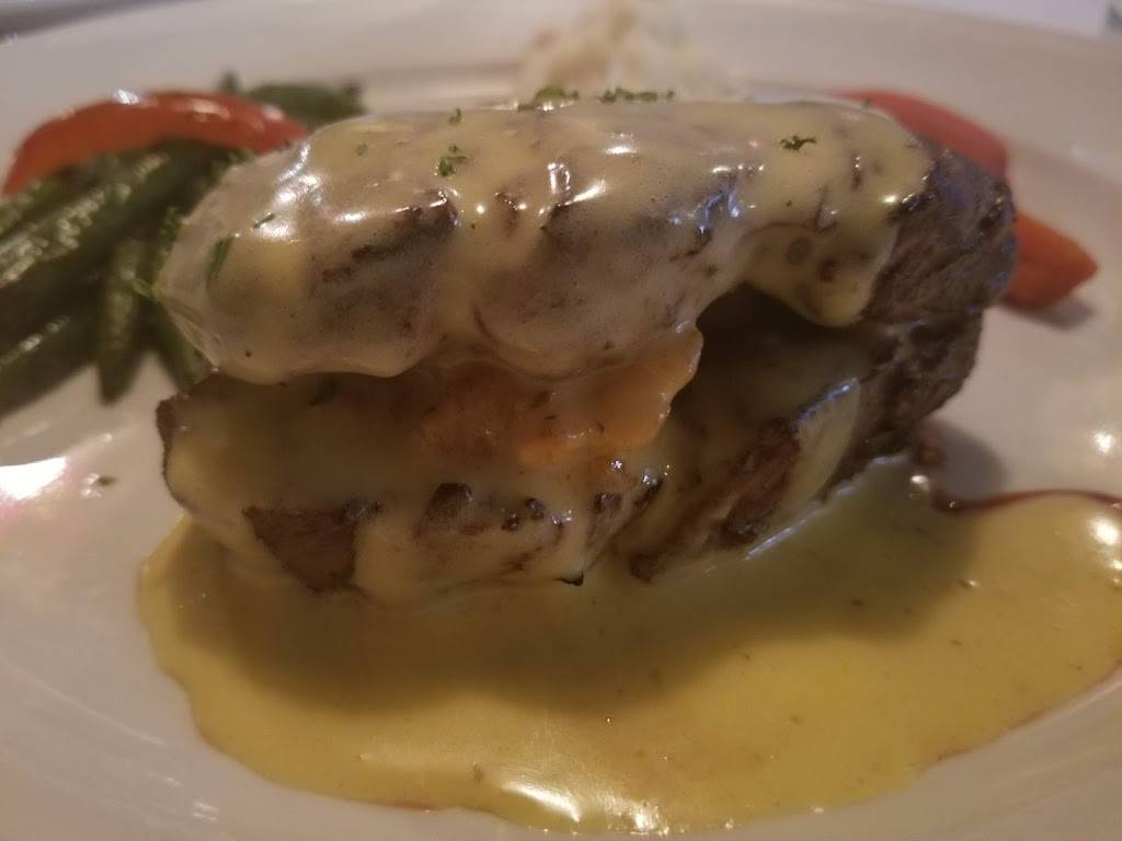 West End Grill | restaurant | 120 W Liberty St, Ann Arbor, MI 48104, USA | 7347476260 OR +1 734-747-6260