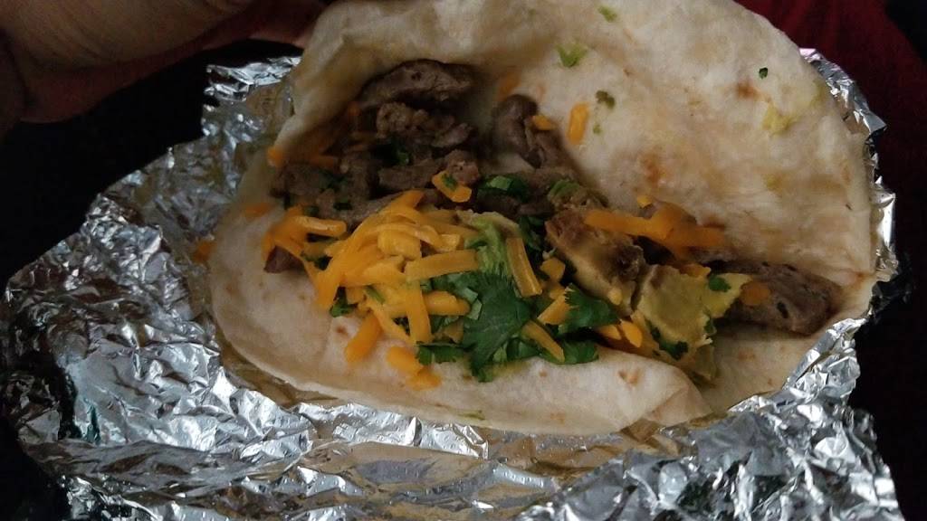 Taco Broadway | restaurant | 3610 Broadway St, San Antonio, TX 78209, USA | 2107585231 OR +1 210-758-5231