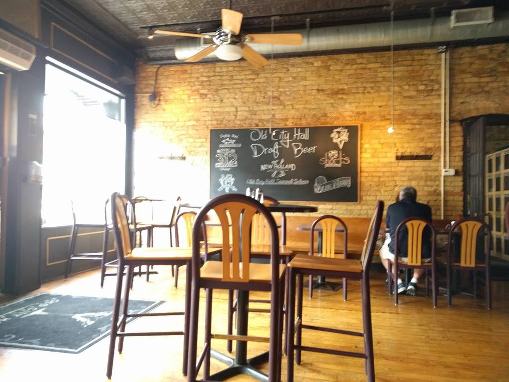 Old City Hall | restaurant | 814 Saginaw St, Bay City, MI 48708, USA | 9898924140 OR +1 989-892-4140