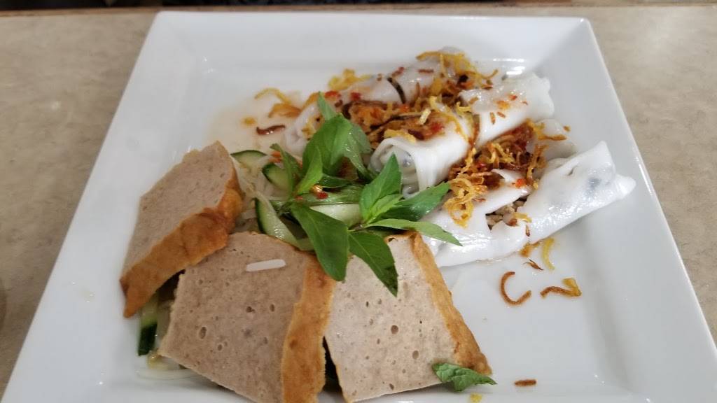 Pho Bo To | restaurant | 1635 Lawrence Ave W, North York, ON M6L 3C9, Canada | 4162450388 OR +1 416-245-0388