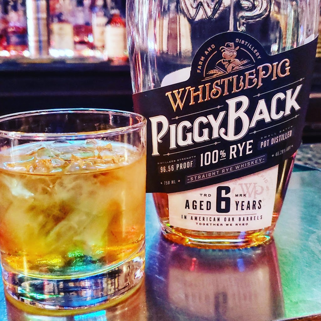 Third Rail Tavern | restaurant | 1133 W Madison St, Chicago, IL 60607, USA | 3124329107 OR +1 312-432-9107