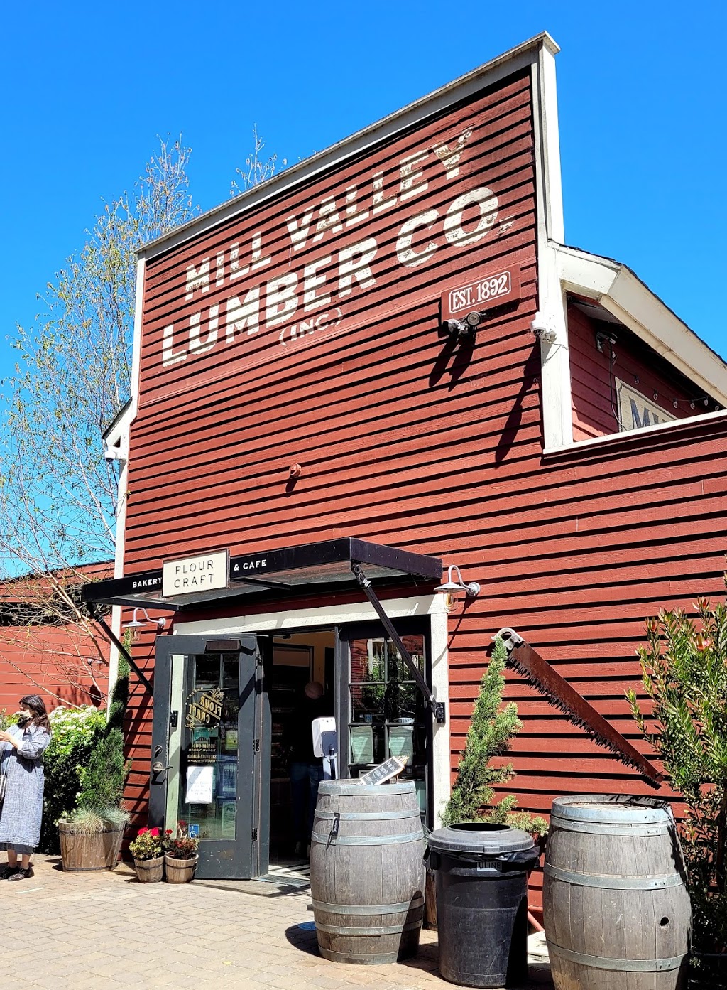 Mill Valley Lumber Yard | shopping mall | 129 Miller Ave, Mill Valley, CA 94941, USA | 4159570463 OR +1 415-957-0463