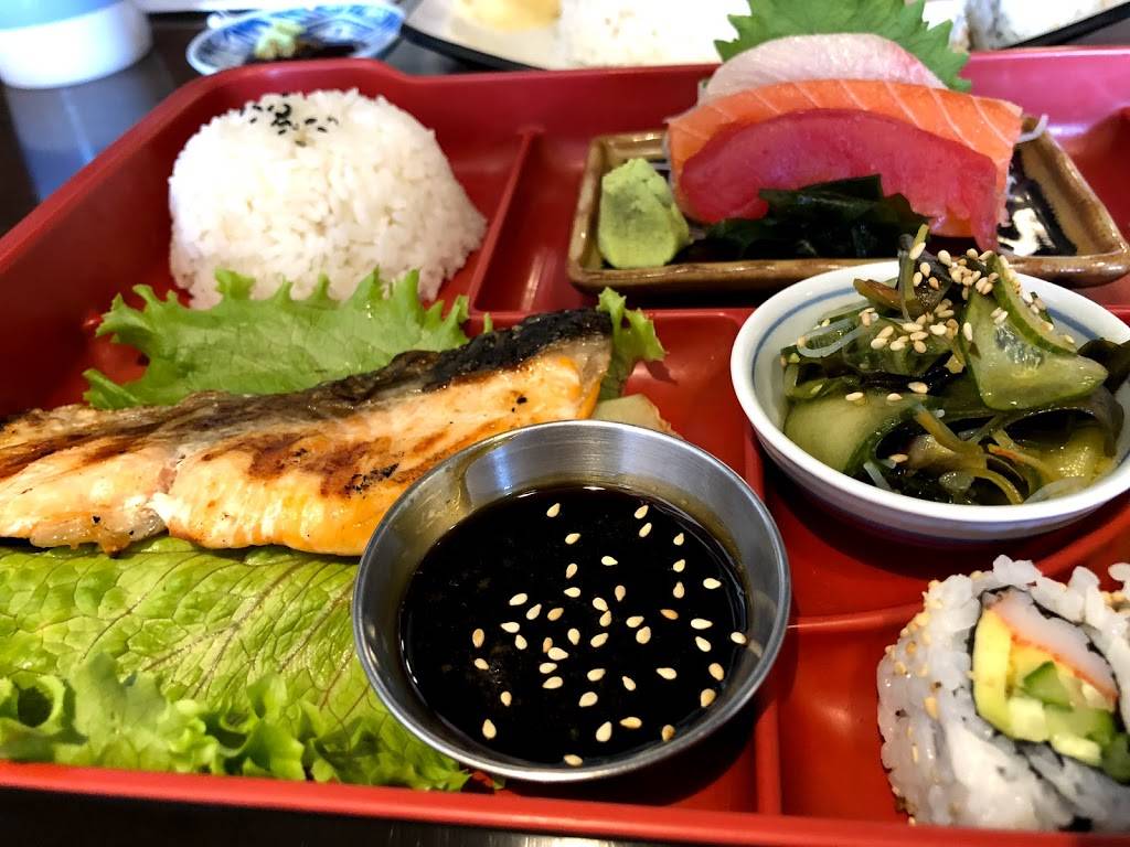 Hyuga Sushi | restaurant | 844 W San Marcos Blvd, San Marcos, CA 92078, USA | 7605109307 OR +1 760-510-9307