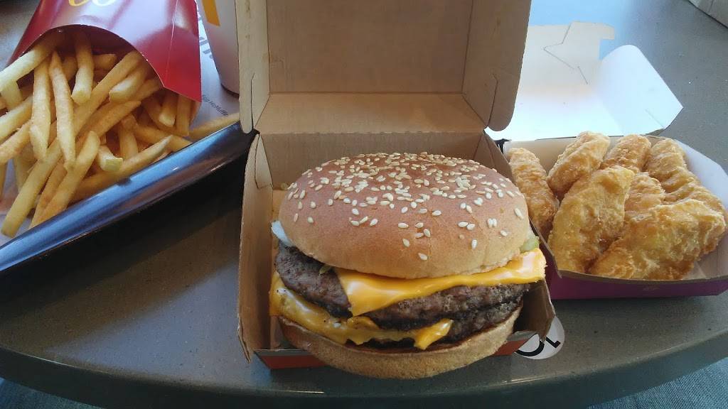 McDonalds | cafe | 298 Lycoming Mall, Muncy, PA 17756, USA | 5705465485 OR +1 570-546-5485