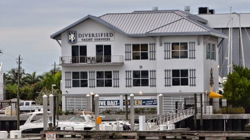 Diversified Yacht Services Inc - Dicks Bait & Tackle - Fuel, Ba | meal takeaway | 751 Fishermans Wharf, Fort Myers Beach, FL 33931, USA | 2397658700 OR +1 239-765-8700