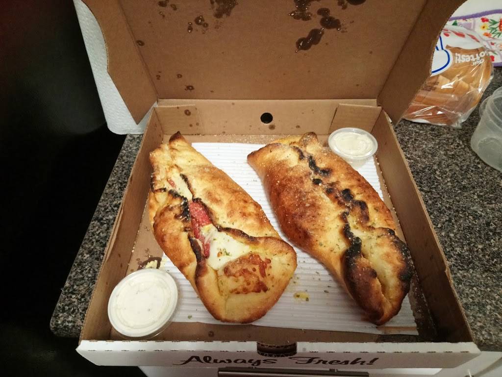 Pizza Trokadero | meal delivery | 7 Municipal St, Guelph, ON N1G 1G8, Canada | 5198292444 OR +1 519-829-2444