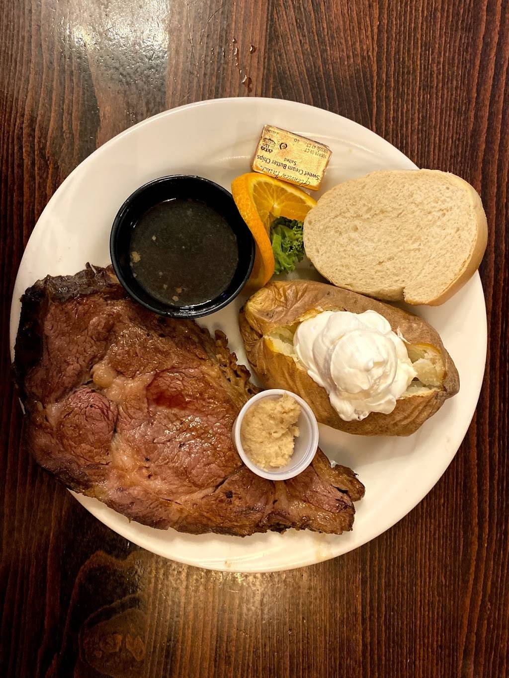 Quincys Steak & Spirits | restaurant | 416 Harrison Ave, Leadville, CO 80461, USA | 7194869765 OR +1 719-486-9765