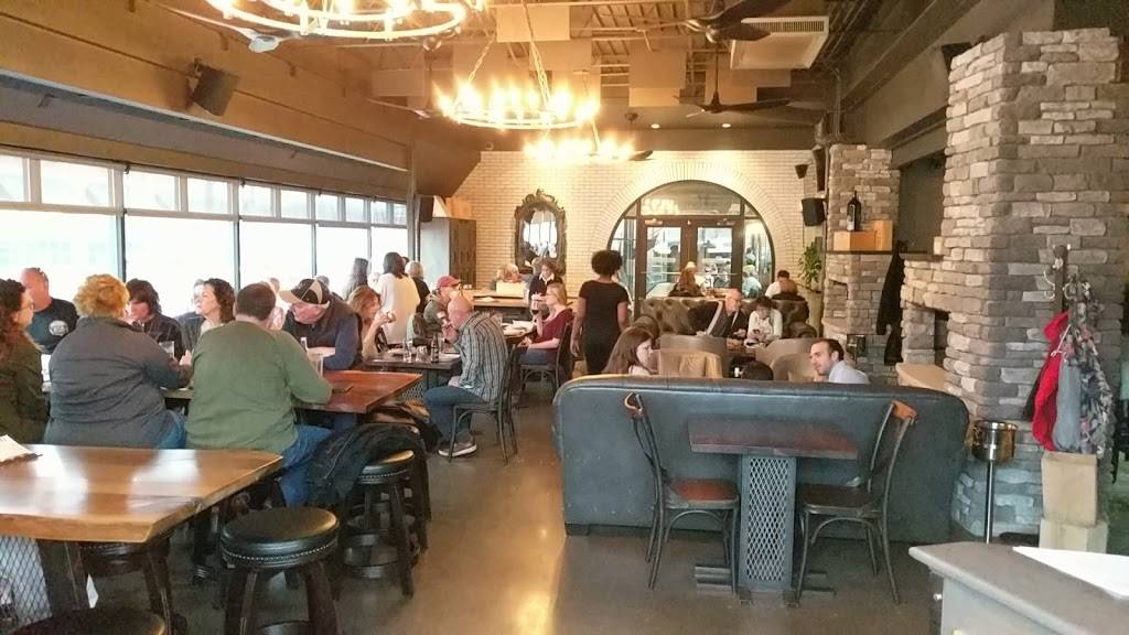 Eighth & Hays | restaurant | 130 W 8th Ave, Homestead, PA 15120, USA | 4123260009 OR +1 412-326-0009