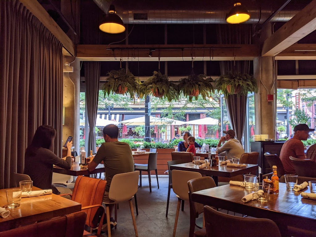 Beatrix | cafe | 519 N Clark St, Chicago, IL 60654, USA | 3122841377 OR +1 312-284-1377