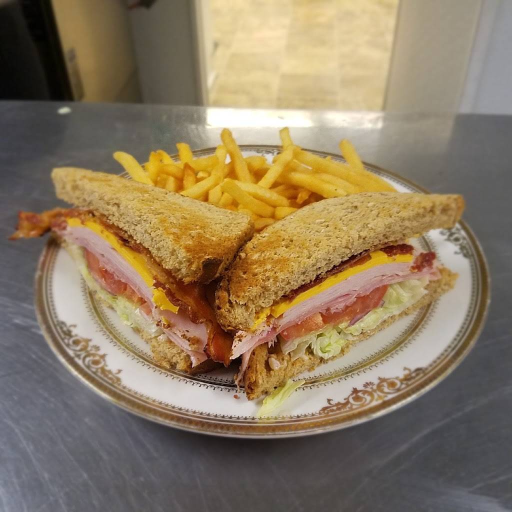 Upstairs at the Mansion | restaurant | 118 W North St, Sweetwater, TN 37874, USA | 4233714100 OR +1 423-371-4100