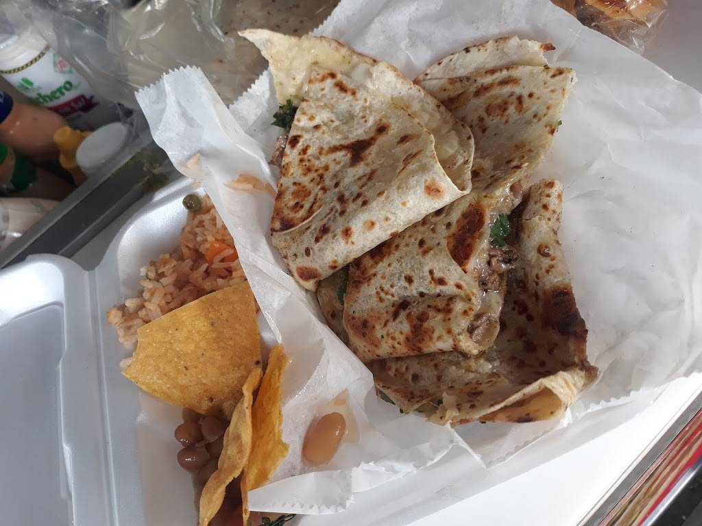 La Morena Hot Dogs | meal takeaway | HURON ST, W Ave 26, Los Angeles, CA 90065, USA | 3234461282 OR +1 323-446-1282