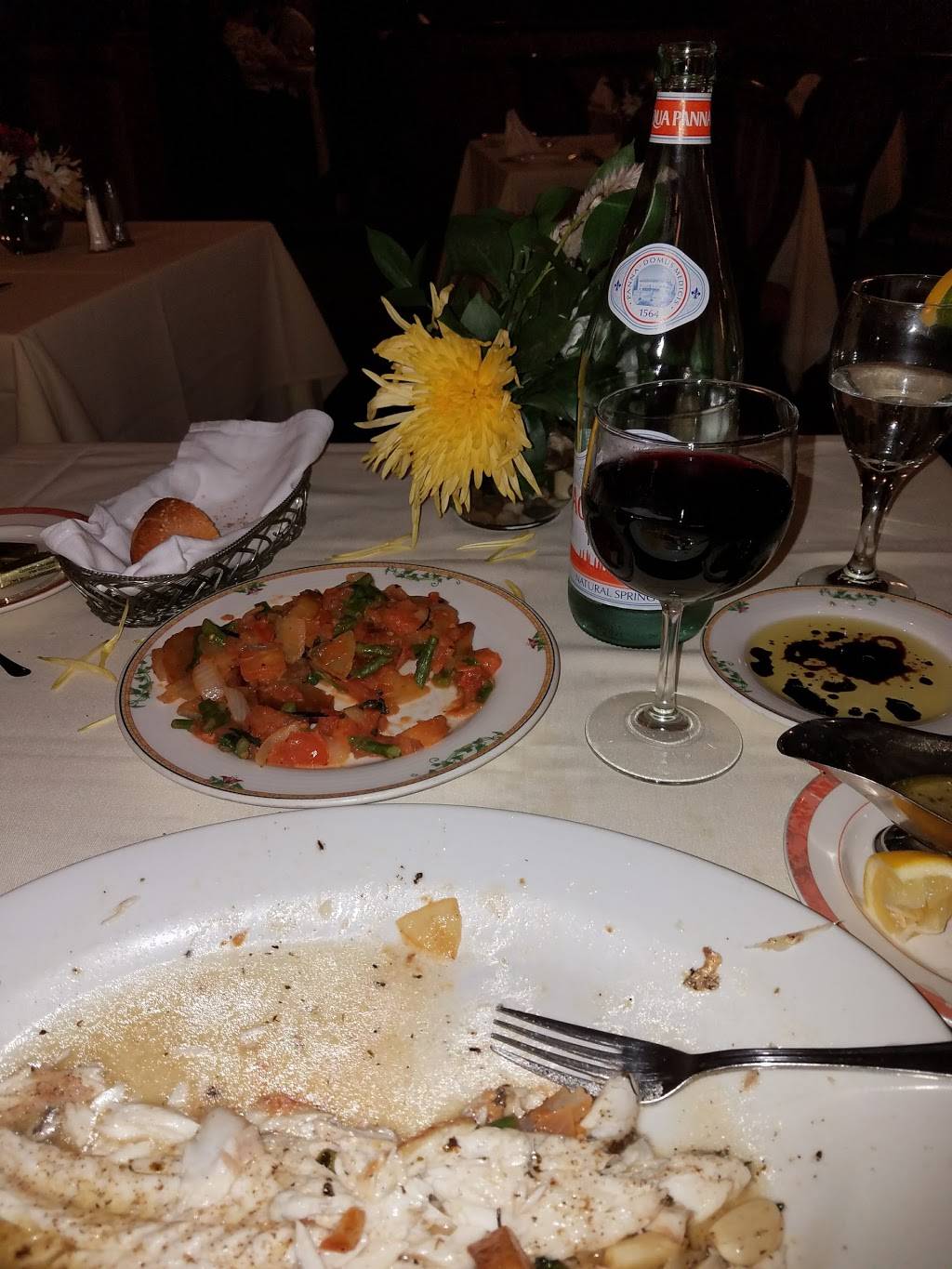 Dazies | restaurant | 39-41 Queens Blvd, Sunnyside, NY 11104, USA | 7187867013 OR +1 718-786-7013