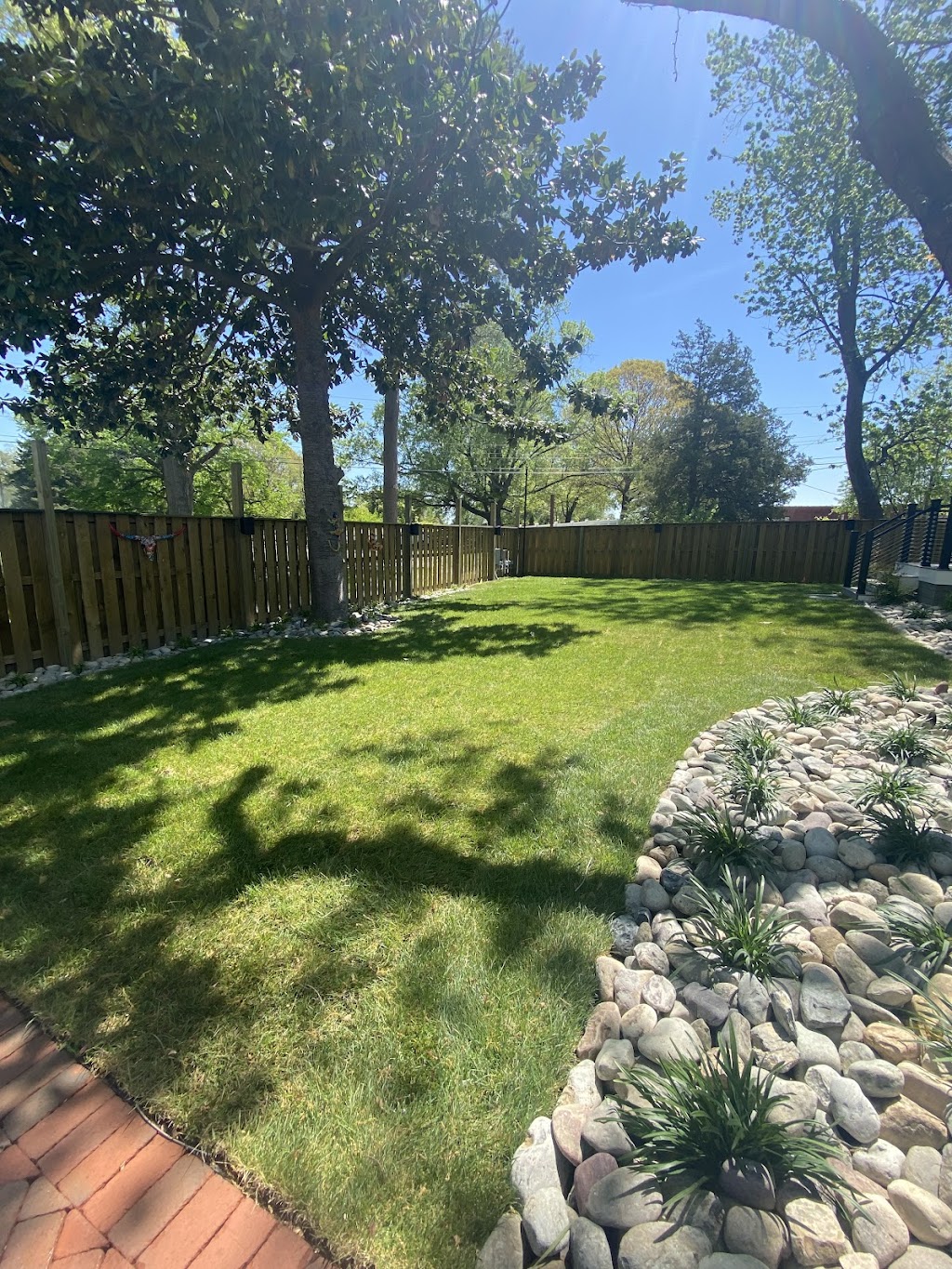 Chucks Backyard | restaurant | 409 Snow Hill Rd, Salisbury, MD 21804, USA | 4437363780 OR +1 443-736-3780