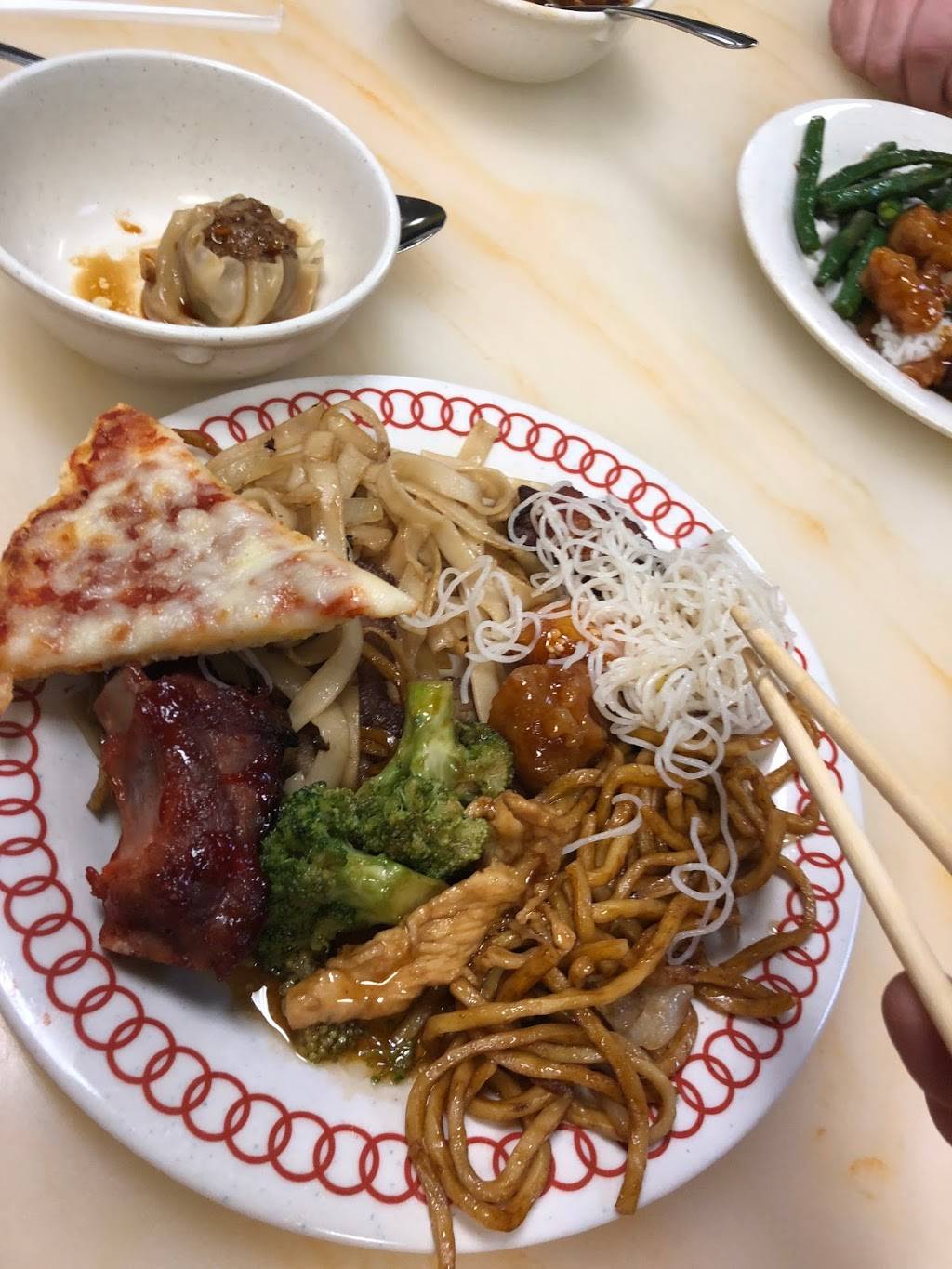 New China Buffet | restaurant | 3734 S 27th St, Milwaukee, WI 53221, USA | 4142812200 OR +1 414-281-2200