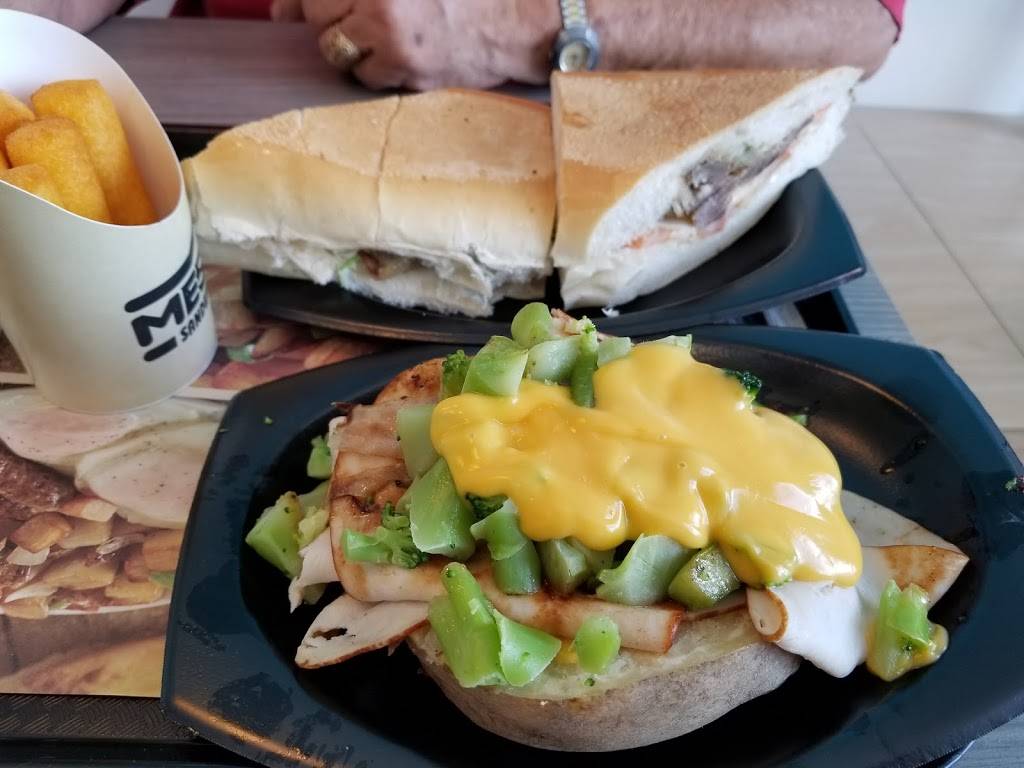 Meson Sandwiches | restaurant | 6622 Eagle Watch Dr, Orlando, FL 32822, USA | 4078523131 OR +1 407-852-3131