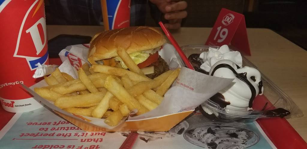 Dairy Queen Grill & Chill | restaurant | 3101 N 66th St N, St. Petersburg, FL 33710, USA | 7273438424 OR +1 727-343-8424