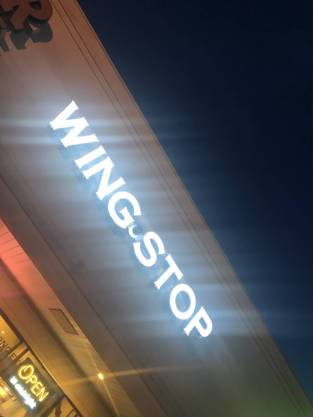 Wingstop | restaurant | 4704 Veterans Memorial Blvd #103, Metairie, LA 70006, USA | 5048850022 OR +1 504-885-0022