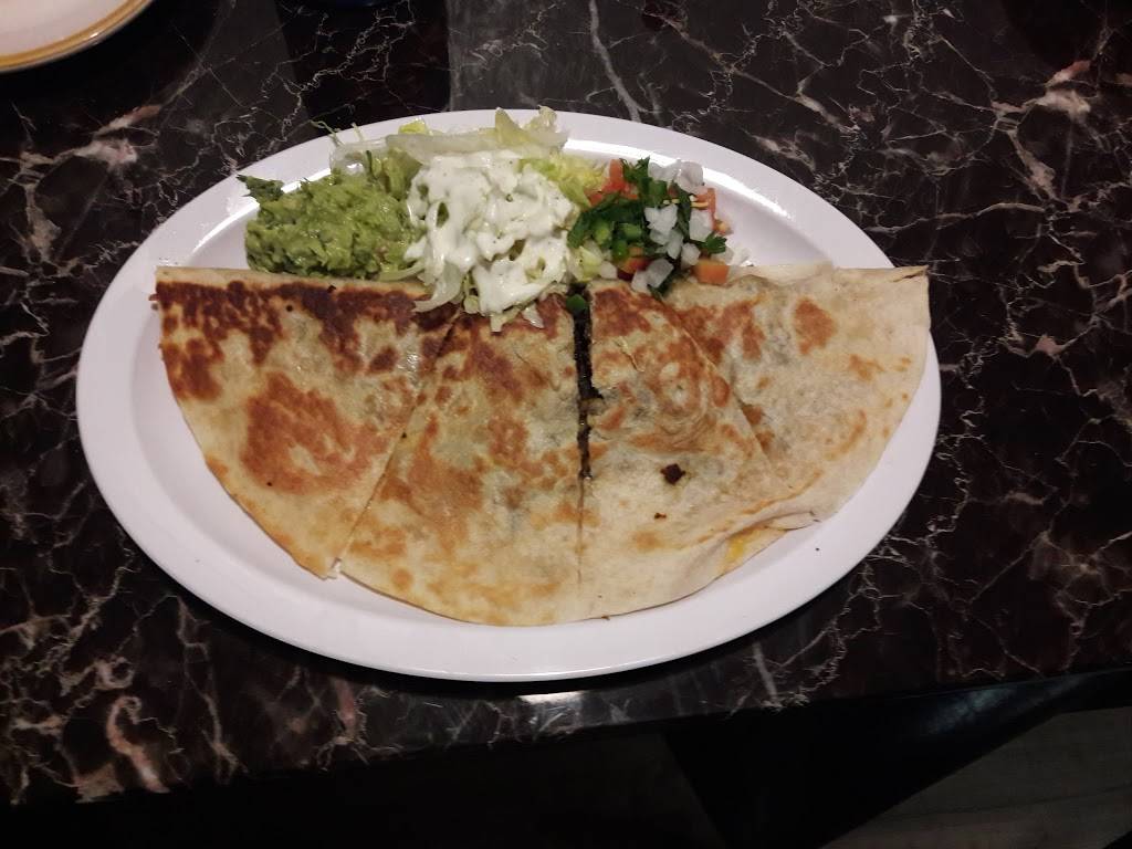 El Rincon Mexicano | restaurant | 104 E 4th St, Santa Ana, CA 92701, USA | 7147604886 OR +1 714-760-4886